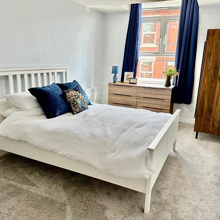 Comfortable City Apartment Derby Esterno foto