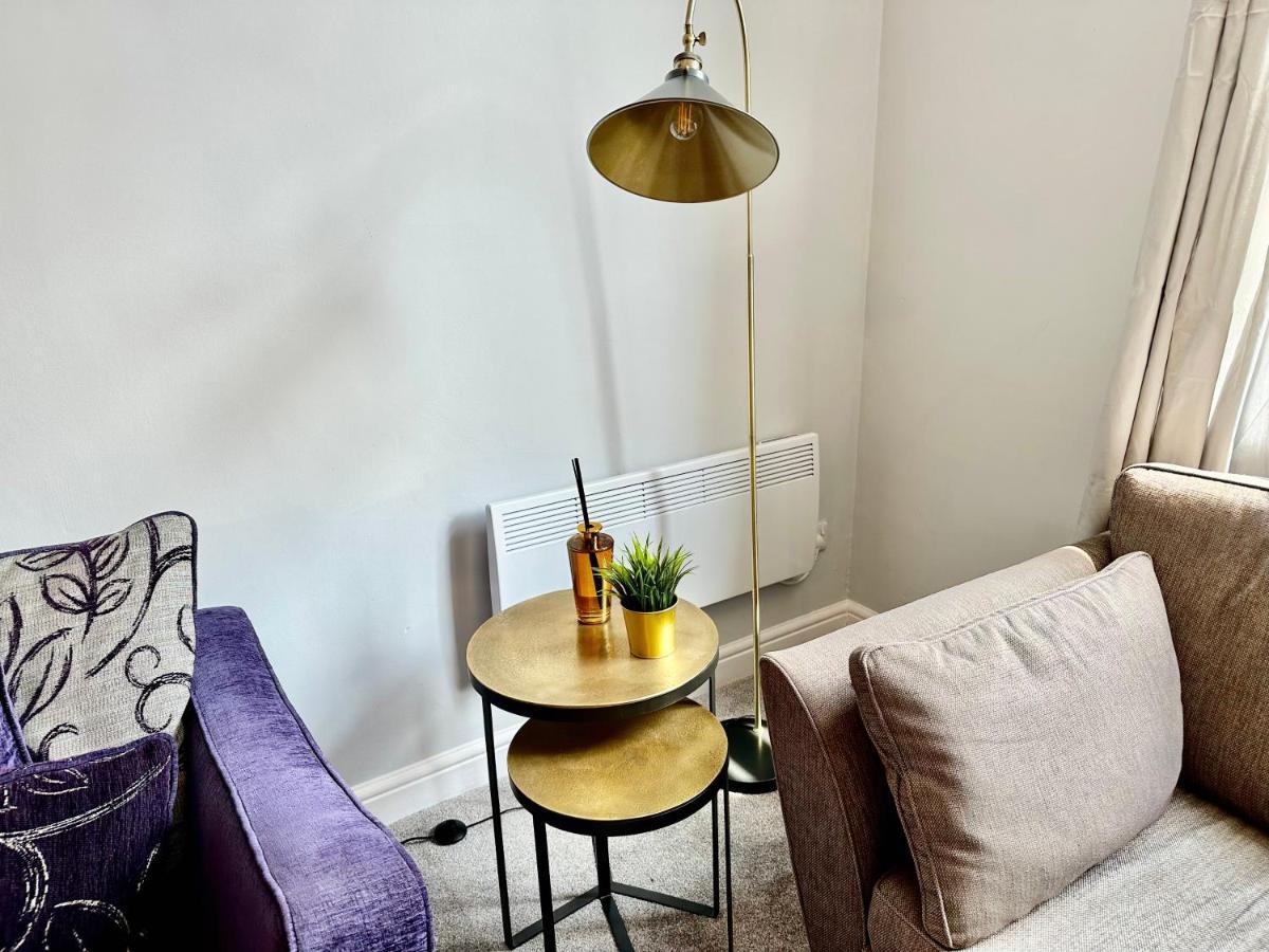 Comfortable City Apartment Derby Esterno foto