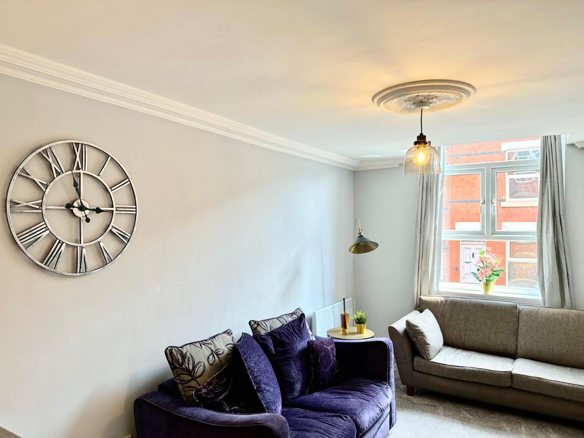 Comfortable City Apartment Derby Esterno foto